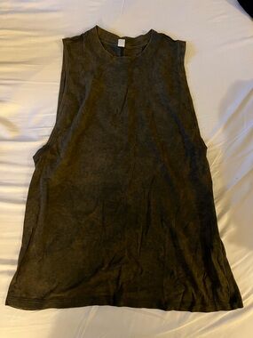 lululemon athletica Olive Washed Crewneck Tank Top